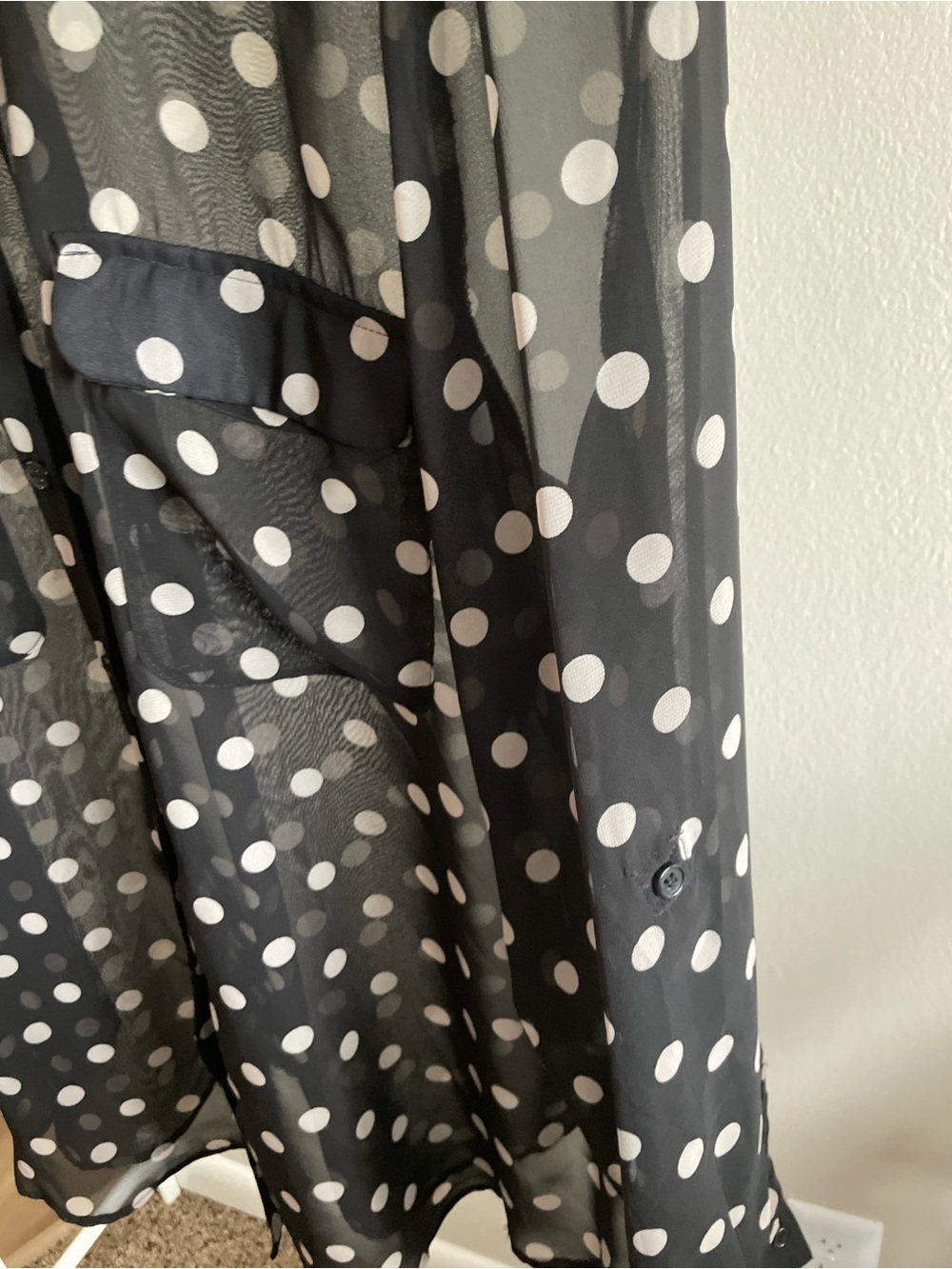 Old Navy Black Sheer Polka Dot Button-Up Blouse Women’s XL - Picture 4 of 11